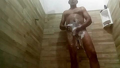 Gay No Banho 08 E Doidao De Tesao Por Picas E Cu De 500 A 2 Mil Machos Todos Os Dias,com Sigilo Meus Tarados.por Favour,venham Todos