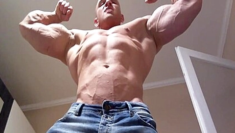 Roland Showing Off