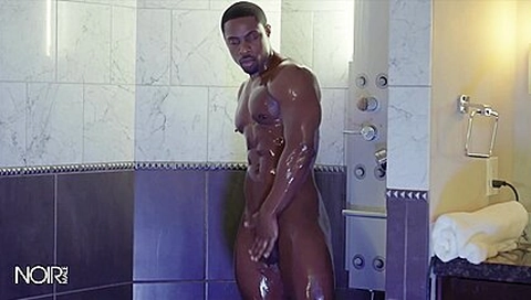 Takes Care Of His Mans Needs Delivers The Ultimate Fuck - Deangelo Jackson And Skyy Knox