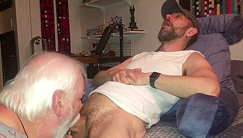 Worshiping The Beautiful Penis Of The Dude Next Door . First 45 Mins Of Session, No Cum