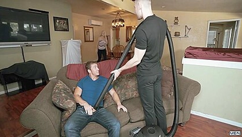 Horny Buttfucking Traveling Salesman With Connor Maguire And Jacob Peterson